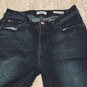 Skinny jeans